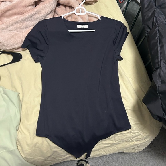 Black shirtsleeve bodysuit - Picture 1 of 2